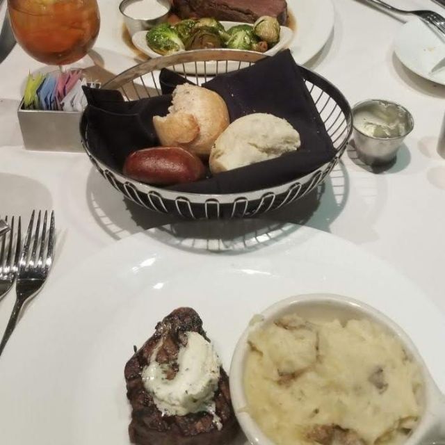 The final cut steakhouse hollywood casino st louis