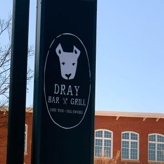 Dray Bar & Grill