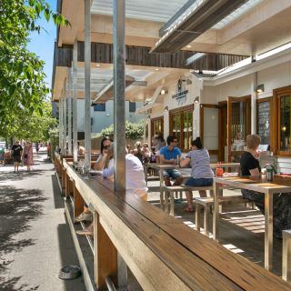 BeachHouse Barwon Heads