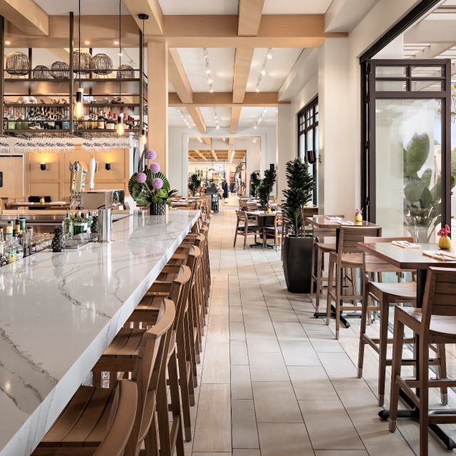 tommy bahama island grille