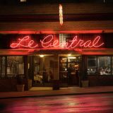 Cover image for Le Central