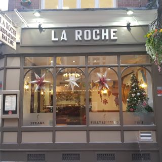 La Roche Restaurant & Cafe