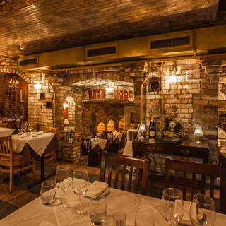 Bellaria Restaurant & Wine Bar