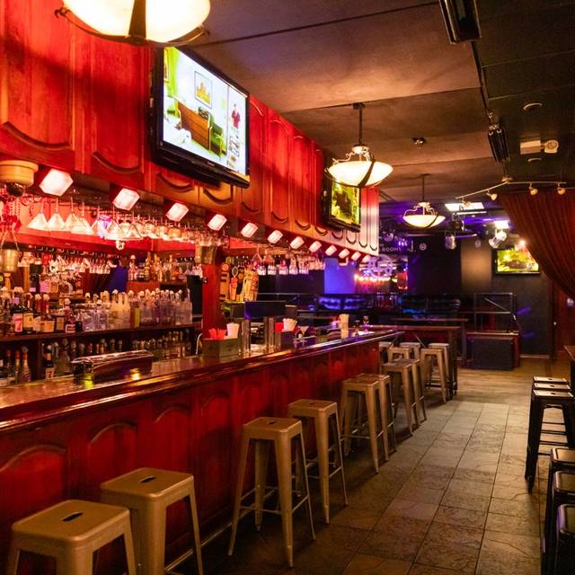 Living Room Bethpage Baci Living Room