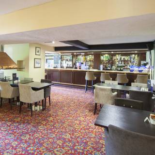 Highwayman's Bar and Lounge @ The Holt Hotel