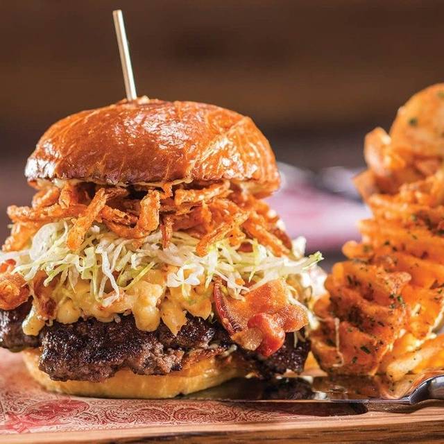 Guy Fieri’s Vegas Kitchen & Bar - The LINQ Las Vegas Restaurant - Las ...