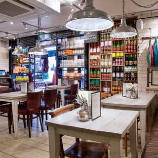 A photo of Bill's Restaurant & Bar - Guildford restaurant