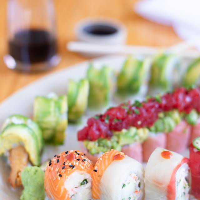 Pacific Table Fort Worth Happy Hour Matttroy