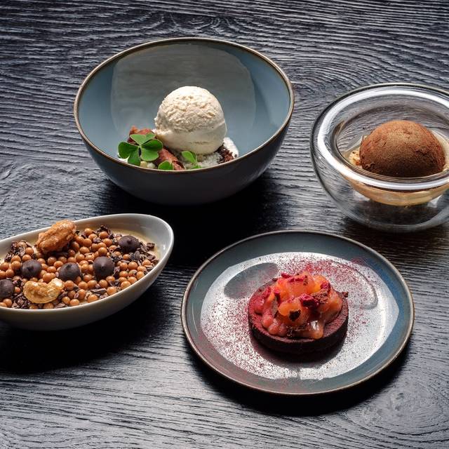 Imperial By Alexander Herrmann Restaurant Nurnberg By Opentable