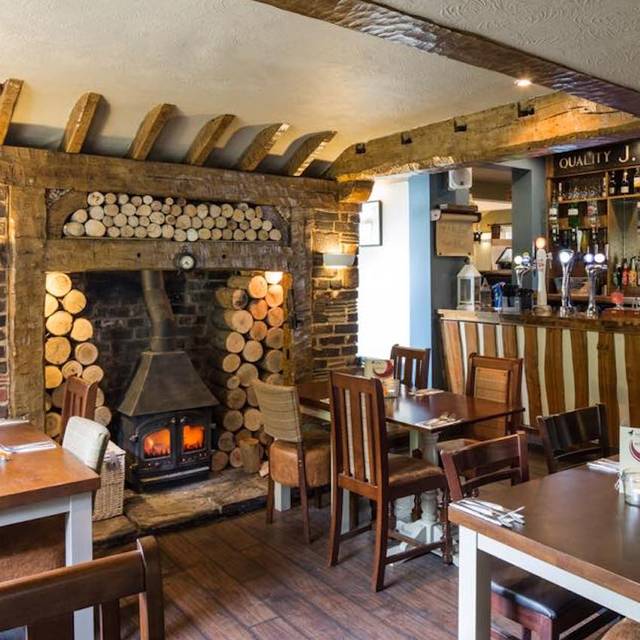 White Horse Tea Green Updated 2024, Pub in Luton