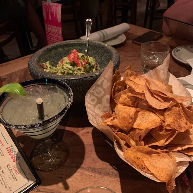 Rocco S Tacos And Tequila Bar West Palm Beach Restaurant Info Reviews Photos Kayak