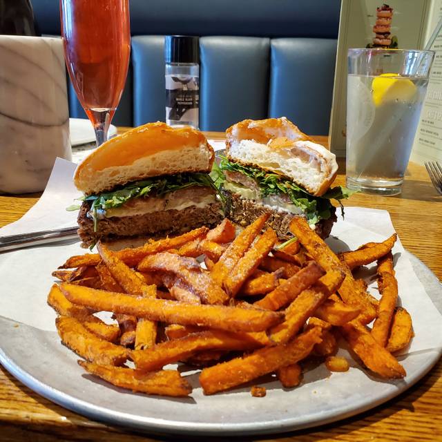 Restaurants Open On Christmas Day Near Me 2022 Olathe Ks Permanently Closed - Granite City Food & Brewery - Olathe Restaurant -  Olathe, Ks | Opentable