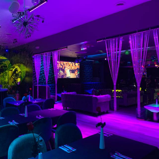 Restaurante Bay Grill & Karaoke Stanton, , CA OpenTable