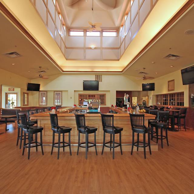 Bananas Grille & Bar at the Tinley Park Convention Center Restaurant