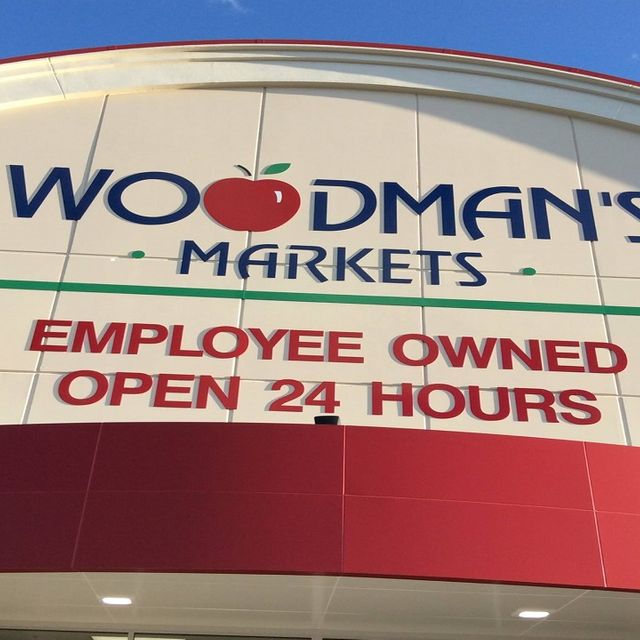 Woodman's Greenbay Updated 2024, American Restaurant in Green Bay, WI