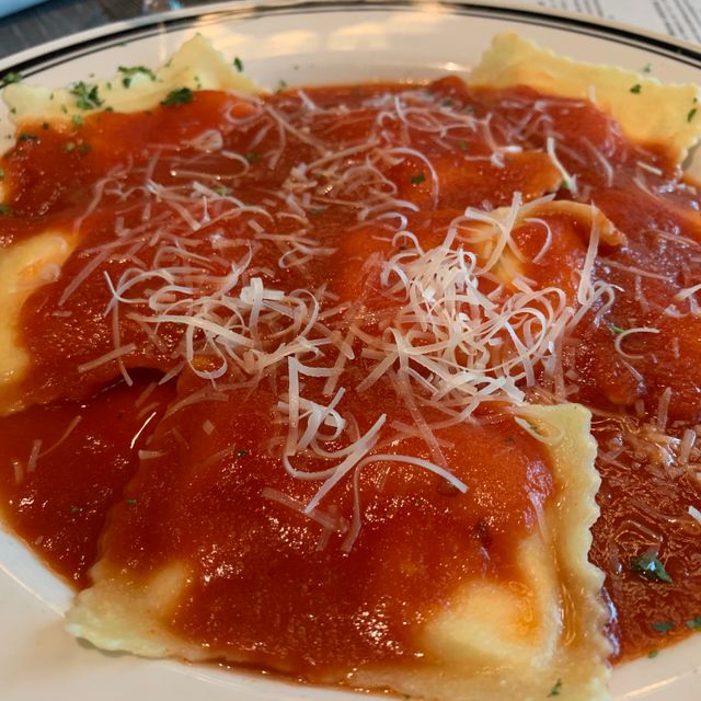 Speaks Clam Bar Sac Restaurant Sarasota Fl Opentable