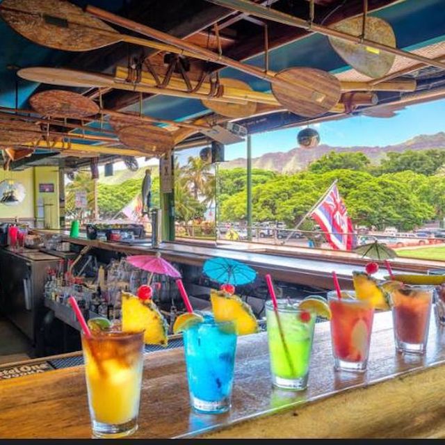 Hula S Bar Lei Stand Restaurant Honolulu Hi Opentable