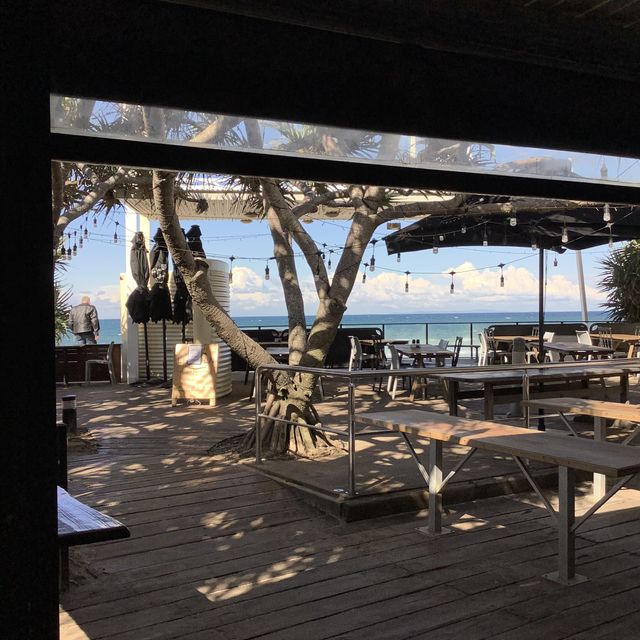 Restaurante Coffee Cat on Kings Beach U 4 8 Levuka Ave, , AUQLD