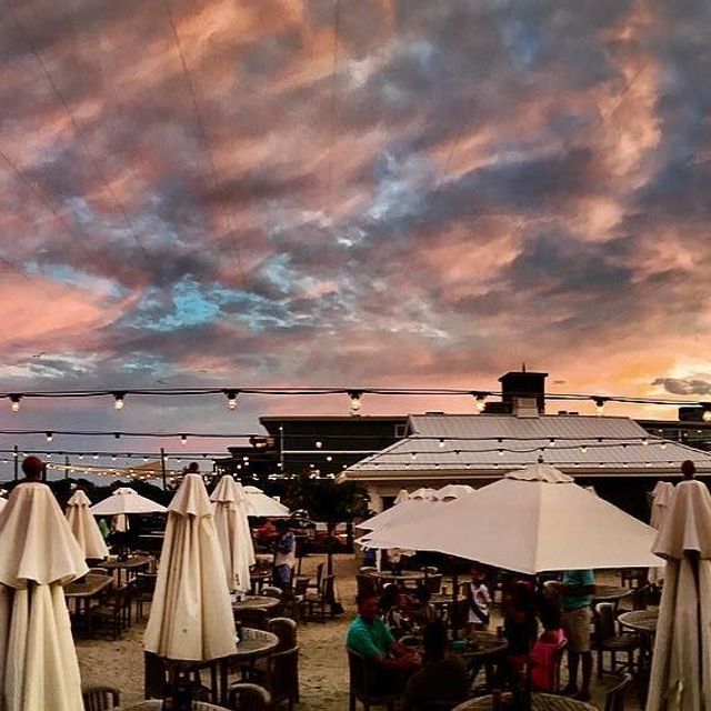 Sandbar Village Beach Bar Lounge Restaurant Avalon Nj Opentable