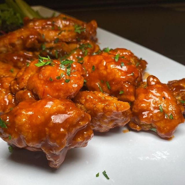 NFL Kickoff - Thursday Night Football - The Ugly Duckling Long Beach -  American Restaurant in Long Beach, NY