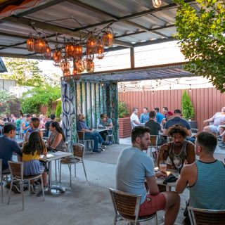 Una foto del restaurante dbar