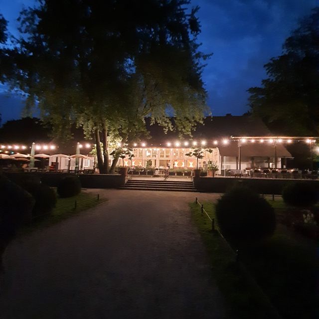 Teehaus Im Englischen Garten Restaurant Berlin Be Opentable