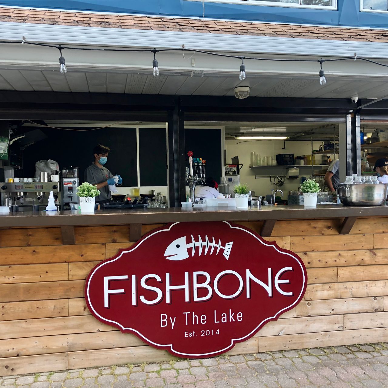 Fishbone restaurant shop near me