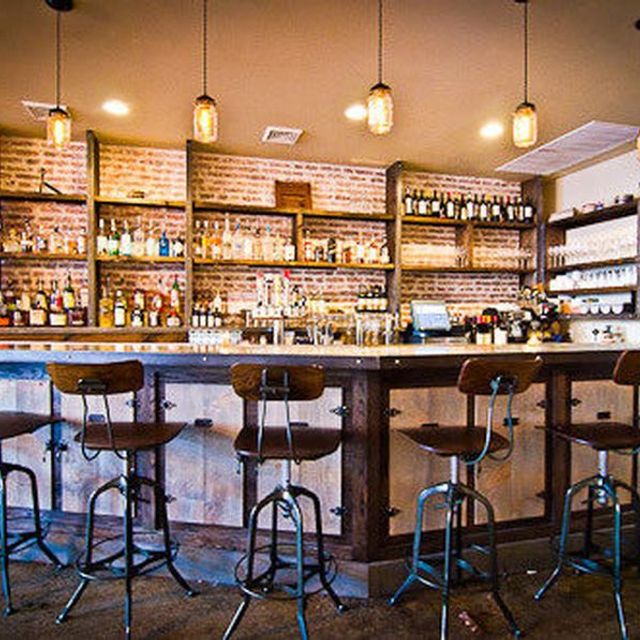 District Kitchen Restaurant Washington Dc Opentable