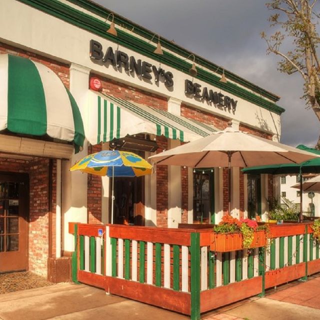 Barney's Beanery - Westwood - Updated 2025, Gastro Pub in Los Angeles, CA