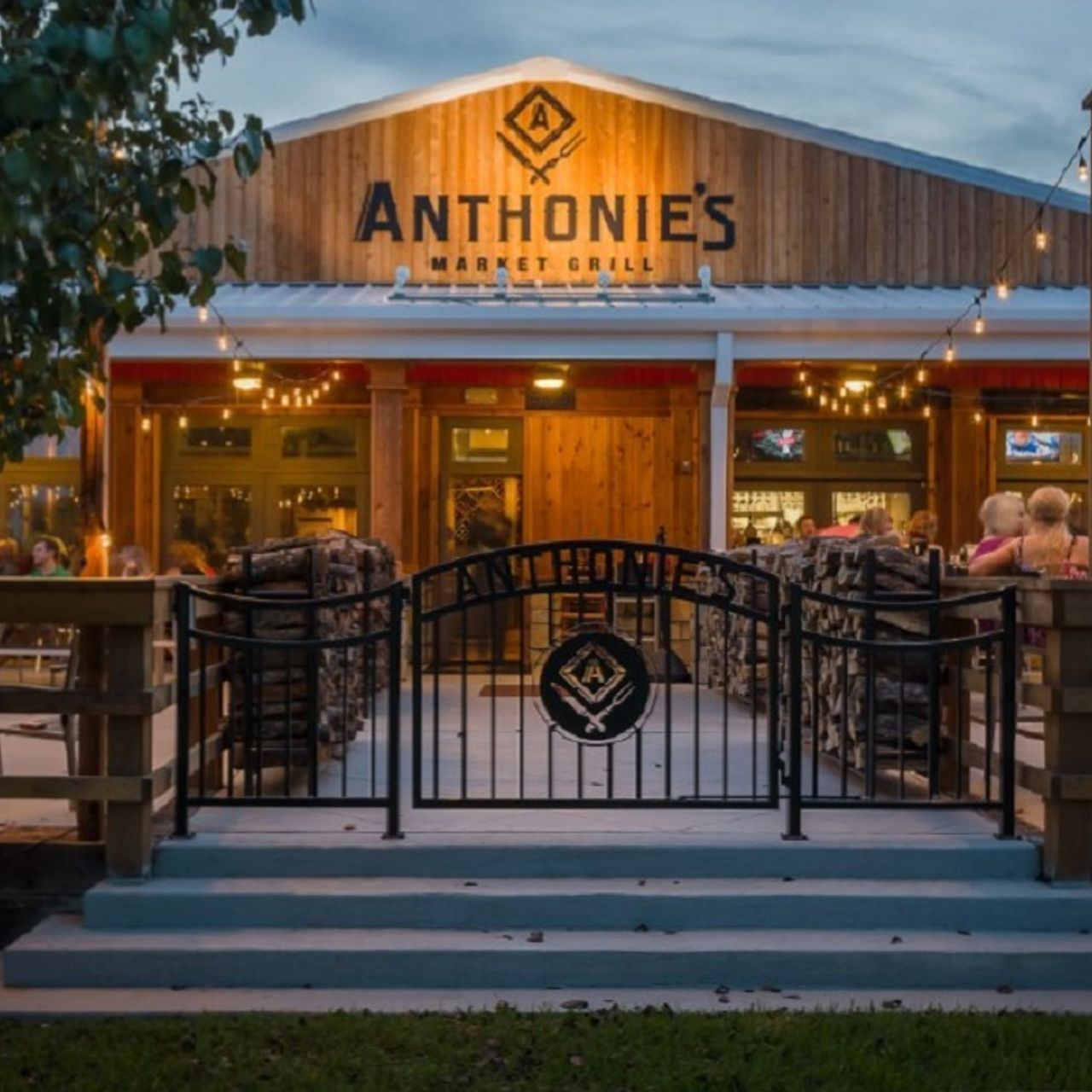 sjæl Håndskrift kost Anthonie's Market Grill Restaurant - Simonton, TX | OpenTable