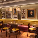 Cover image for Henry's Palm Beach