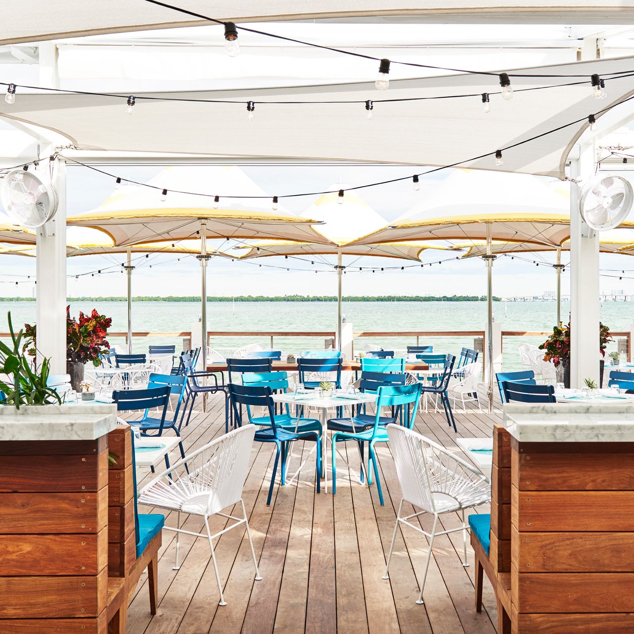 helemaal in tegenstelling tot wanhoop Lido Bayside Grill at The Standard Spa, Miami Beach Restaurant - Miami, FL  | OpenTable