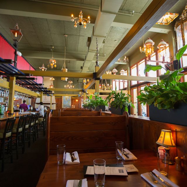 McMenamins Tavern on the Square Restaurant - Bothell, WA | OpenTable