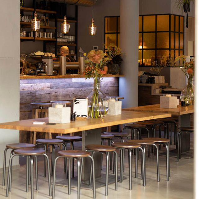 Restaurante ISEGRIM CAFÈ | BAR - Münster, NW | OpenTable