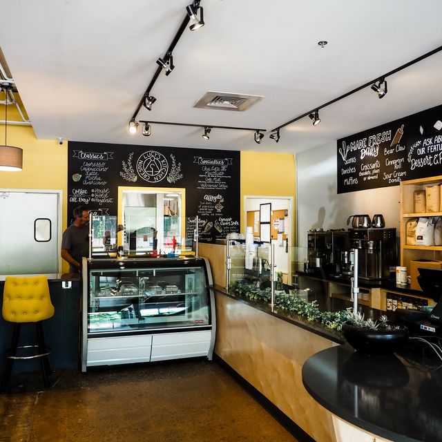 Lucy's Creston Kitchen Updated 2024, American Restaurant in Grand