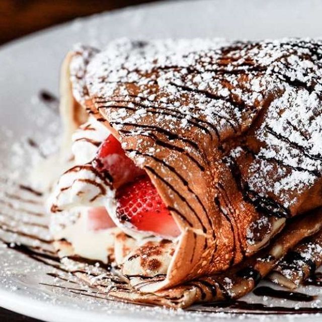 La crepe deals bakery