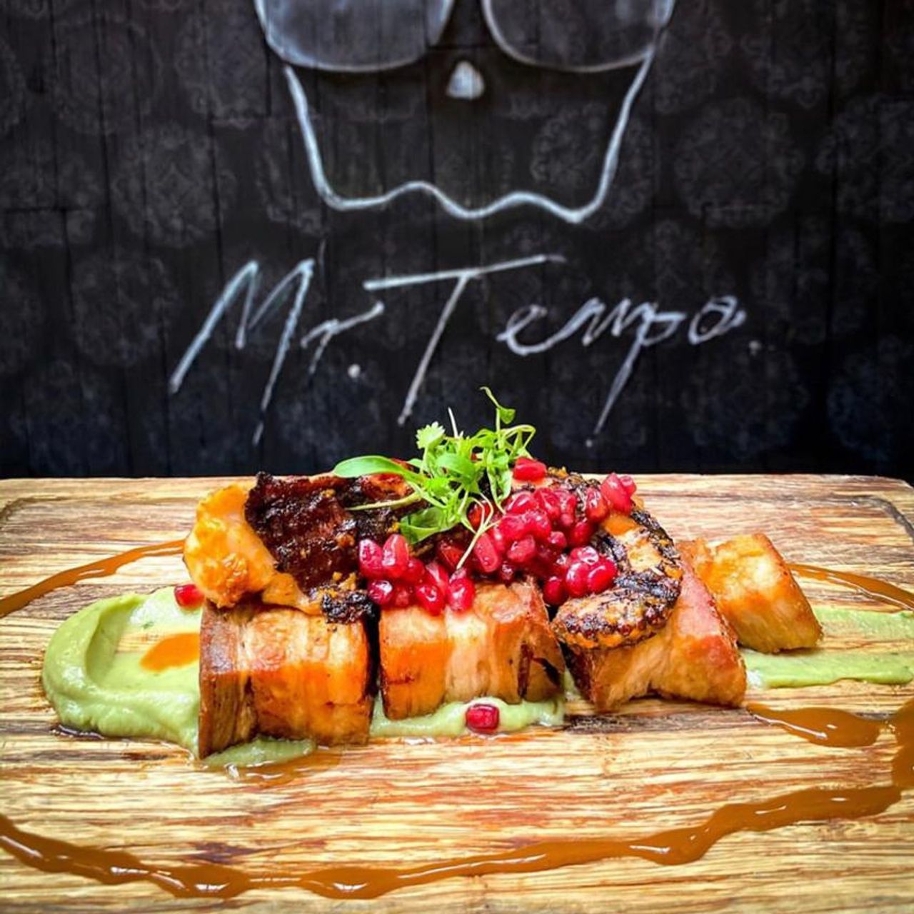 King and Queen Cantina - Sushi for dinner?🥢 Enjoy our @Mr.Tempo VIP roll  💕 Monday Special: Happy Hour All Day!