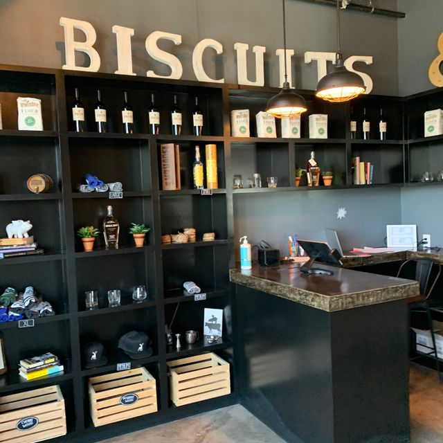 Biscuits and Bourbon Updated 2024, Barbecue Restaurant in Henderson, NV