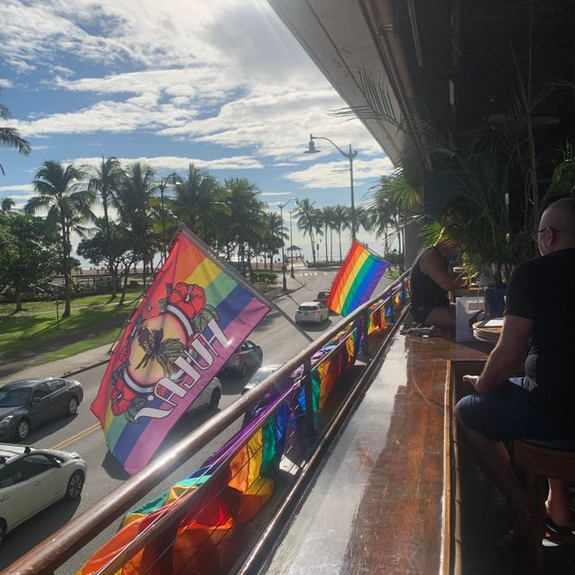 hula gay bar waikiki