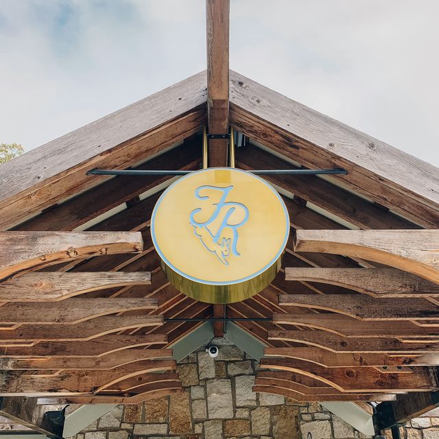 Falling Rabbit - Mis à jour en 2024, Restaurant Américain Contemporain ...