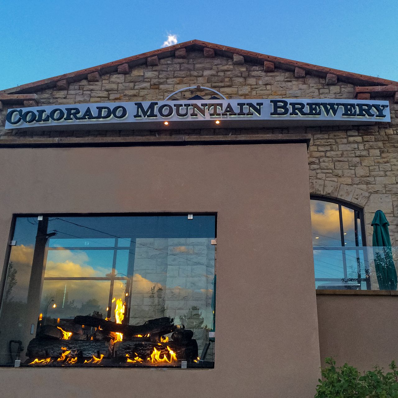 Restaurant Colorado Mountain Brewery at the Roundhouse - Colorado