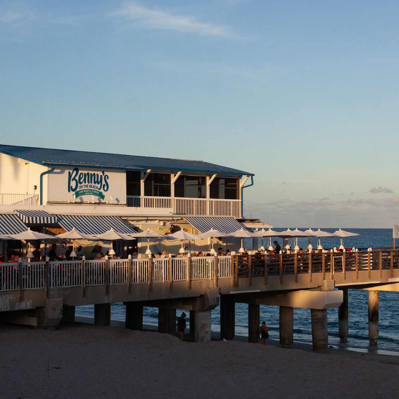Benny's On The Beach - Pier Restaurant - Lake Worth, FL