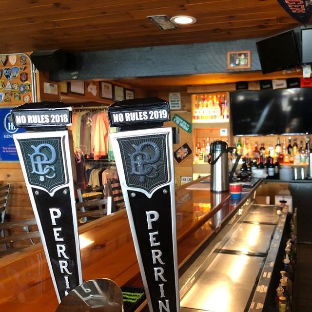 Breakers Topinabee Actualizado en 2024, restaurante estadounidenses