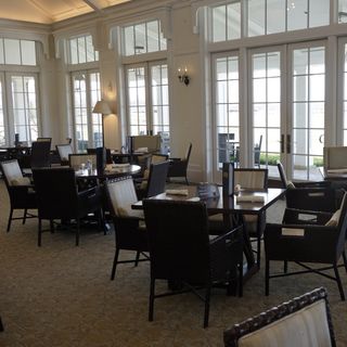 Tidewater Grill - Potomac Shores Golf Club