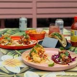 Cover image for Lucky Taco