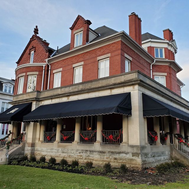 The Meredith Inn Updated 2024, American Restaurant in Kittanning, PA