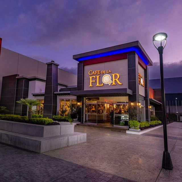 CAFE DE LA FLOR - PACIFICO餐廳 - ,BCNTijuana | OpenTable