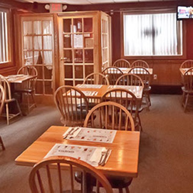 Trackside Bar & Grill Updated 2024, Portuguese Restaurant in Peabody, MA