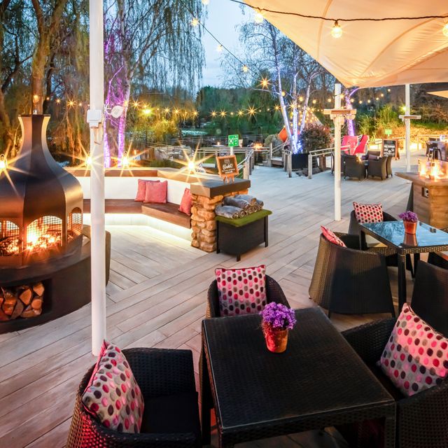 Riverside Terrace at Crowne Plaza Stratford-Upon-Avon Restaurant ...