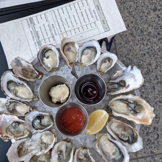 Upstate Craft Beer Oyster Bar Restaurant New York Ny Opentable